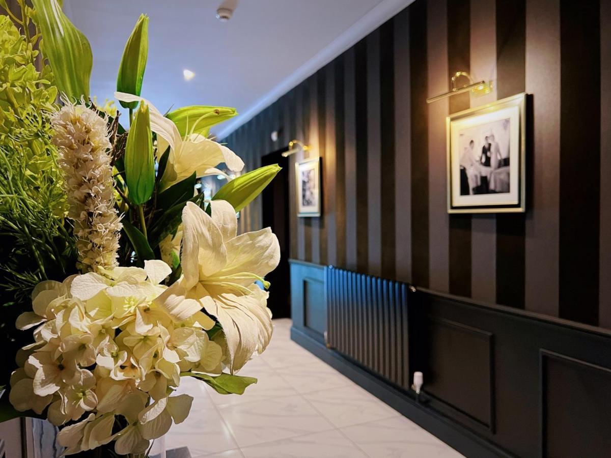 The Chesterton Hotel Bicester Buitenkant foto
